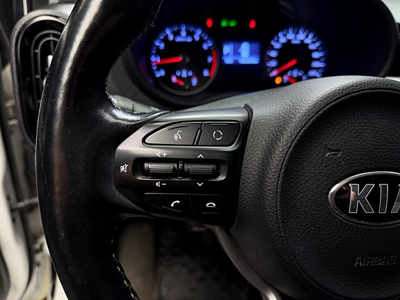 Kia Picanto 17 of 26