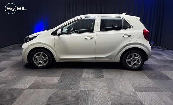 Kia Picanto 7 of 26