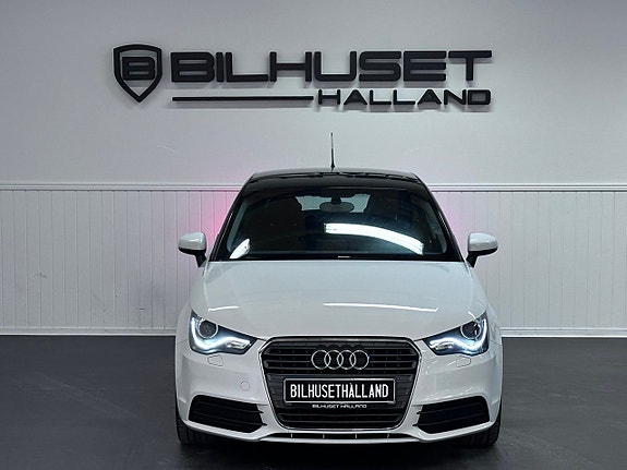 Audi A1 2 of 5