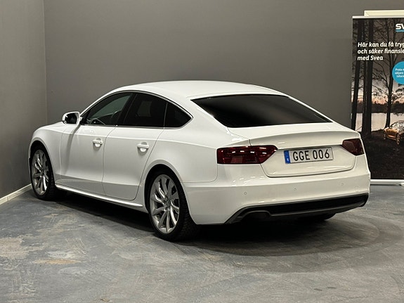 Audi A5 4 of 5