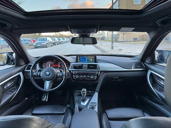BMW 330i 5 of 9