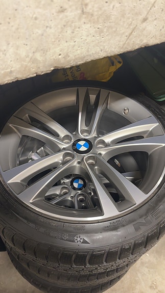 BMW 330i 9 of 9