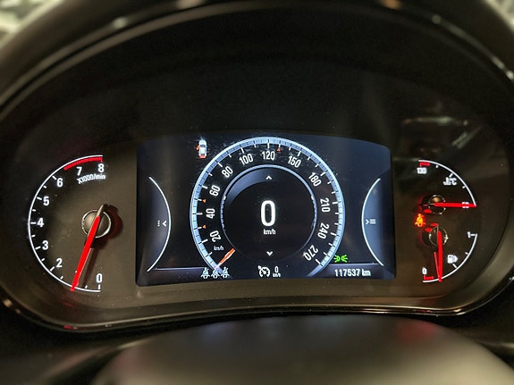Opel Insignia 17 of 22