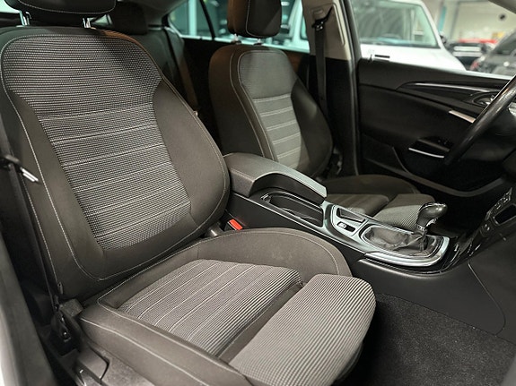 Opel Insignia 11 of 22