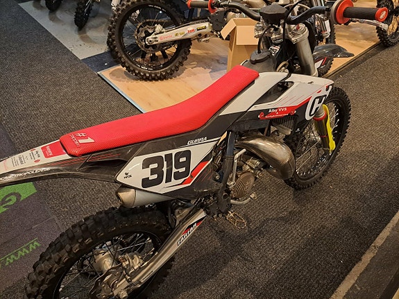 Husqvarna Tc 85 2 of 2