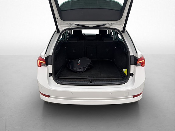 Skoda Octavia 9 of 27