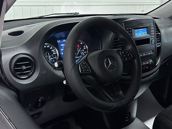 Mercedes-Benz Vito 114 15 of 23