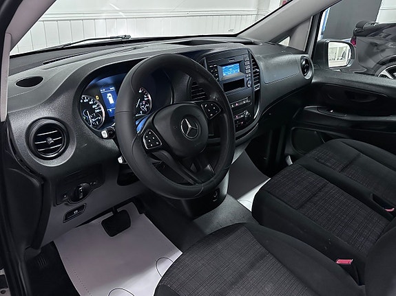 Mercedes-Benz Vito 114 12 of 23