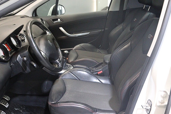 Peugeot 308 16 of 21