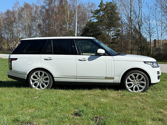 Land Rover Range Rover 3 of 5