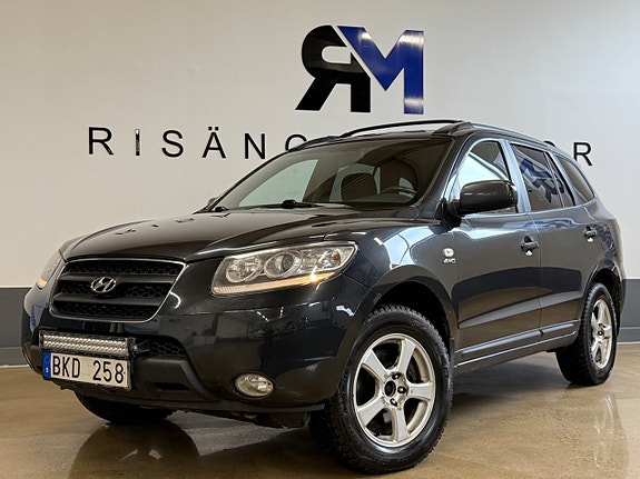 Hyundai Santa Fe 2 of 5