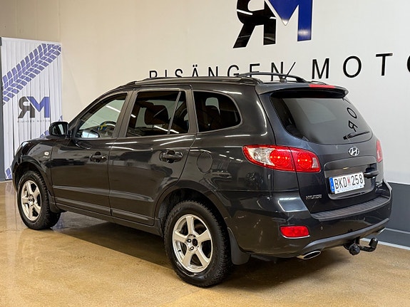 Hyundai Santa Fe 5 of 5