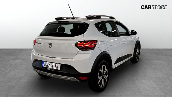 Dacia Sandero Stepway 2 of 5