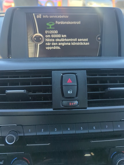 BMW 120d 16 of 17