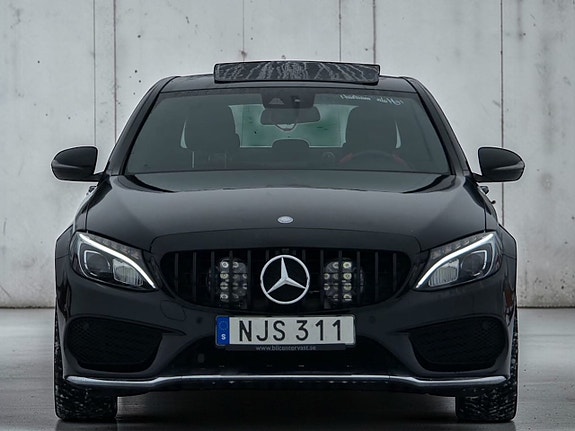 Mercedes-Benz C220 d 2 of 19