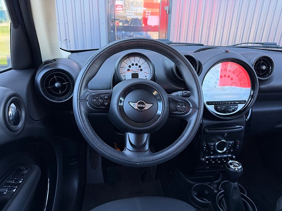 MINI Countryman One 15 of 23
