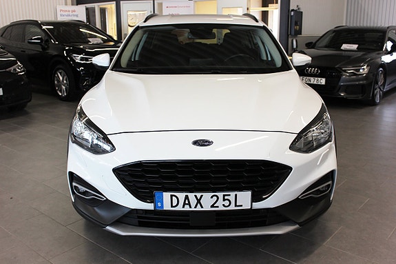 Ford Focus 7 of 17