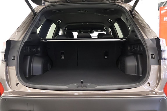 Subaru Forester 5 of 5