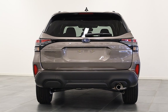Subaru Forester 4 of 5
