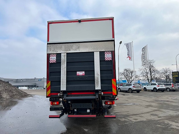 Volvo FM13 460 6x2*4 Skåpbil Kyl/Frysbil Korridorbil, 2-Zons 5 of 5