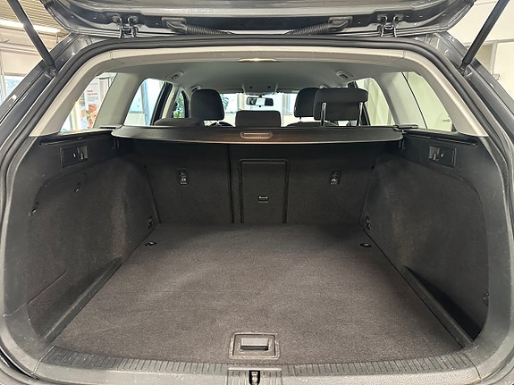 Volkswagen Golf-Serie 5 of 16