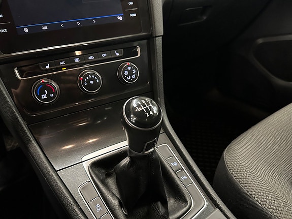 Volkswagen Golf-Serie 11 of 16