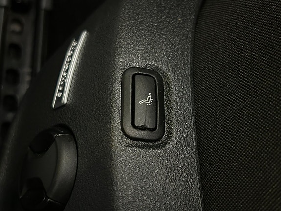 Volkswagen Golf Alltrack 24 of 30