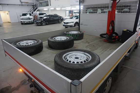 Ford Transit 20 of 24