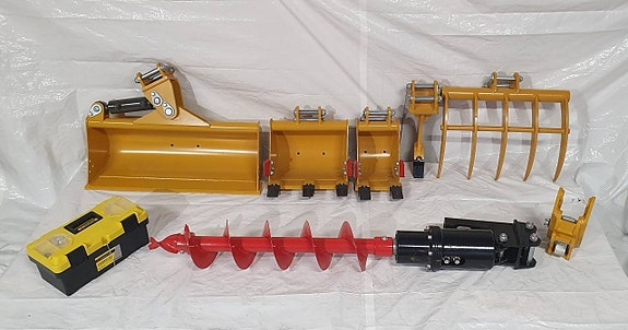 CC2M CC12 minigrävare,3cyl Yanmar,S30, joystick & bomsväng 9 of 9