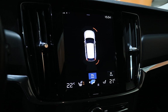 Volvo V90 Cross Country 12 of 23