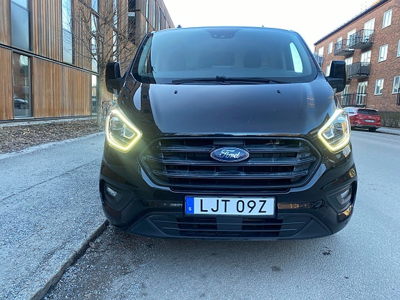 Ford Transit Custom 3 of 20