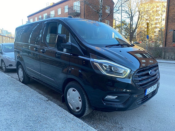 Ford Transit Custom 8 of 20