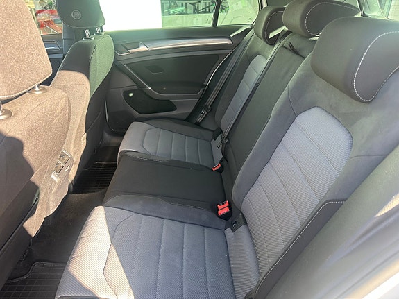 Volkswagen Golf-Serie 6 of 18