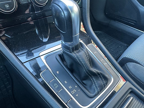 Volkswagen Golf-Serie 14 of 18