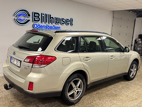 Subaru Outback 5 of 5