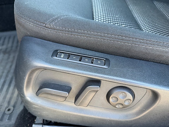 Skoda Octavia Scout 19 of 26