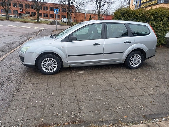 Ford Focus 10 of 19