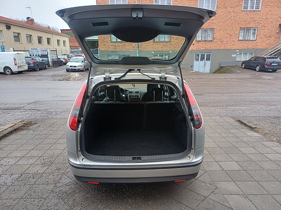 Ford Focus 14 of 19