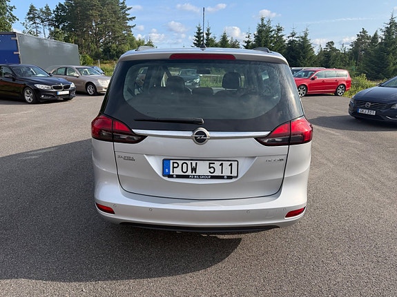 Opel Zafira Tourer 4 of 5