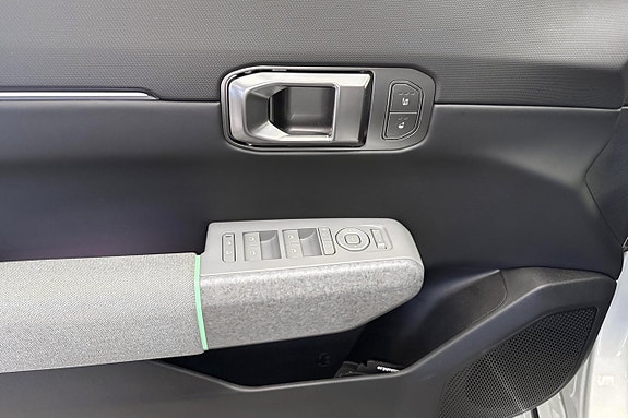 Kia EV4 9 of 14
