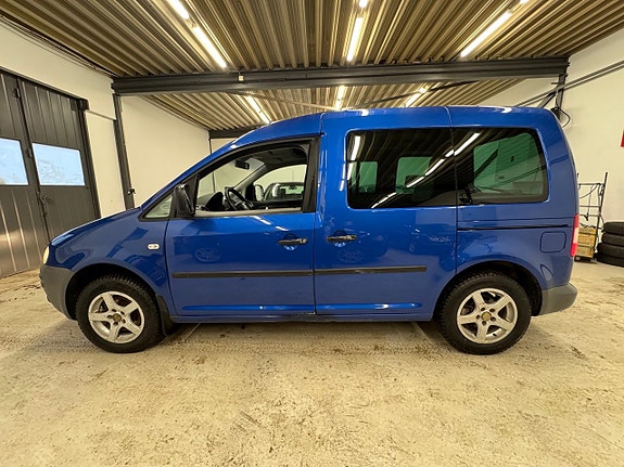 Volkswagen Caddy 4 of 5