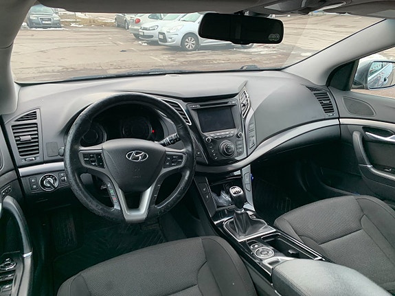 Hyundai i40 11 of 24