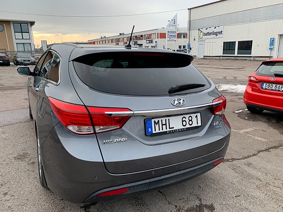 Hyundai i40 8 of 24