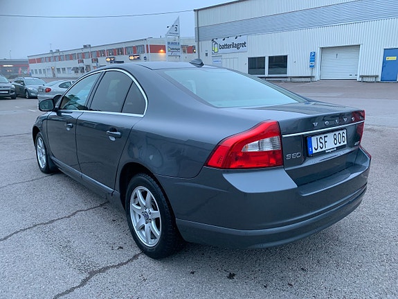 Volvo S80 9 of 22