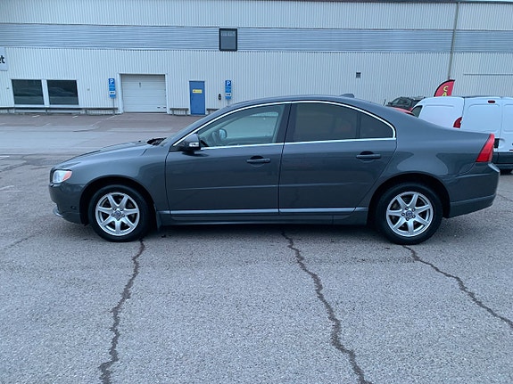Volvo S80 8 of 22