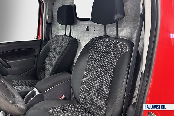 Renault Kangoo Express 13 of 19