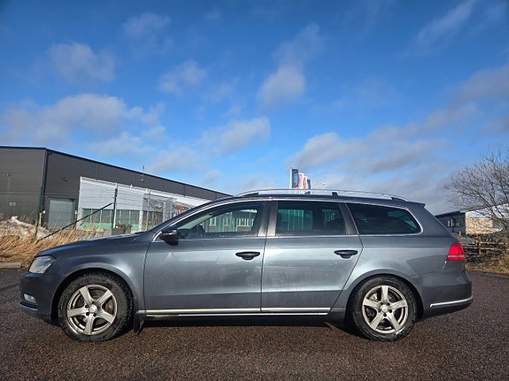 Volkswagen Passat 3 of 5