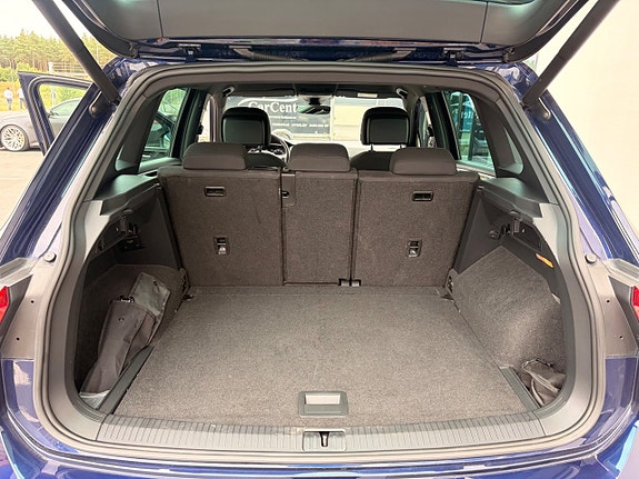Volkswagen Tiguan 12 of 24