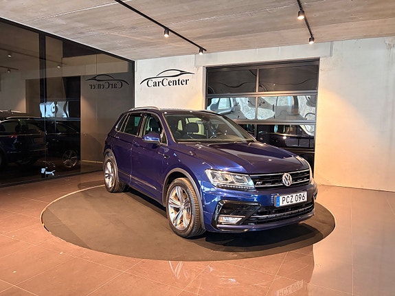 Volkswagen Tiguan 2 of 5