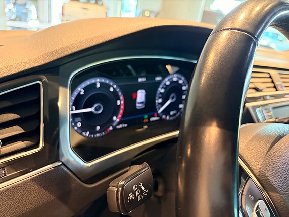 Volkswagen Tiguan 25 of 29